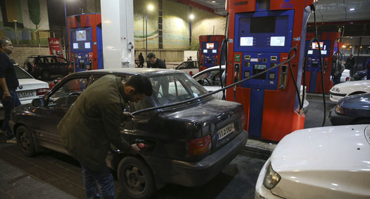 طرح جدید نمایندگان برای تغییر سهمیه‌بندی بنزین