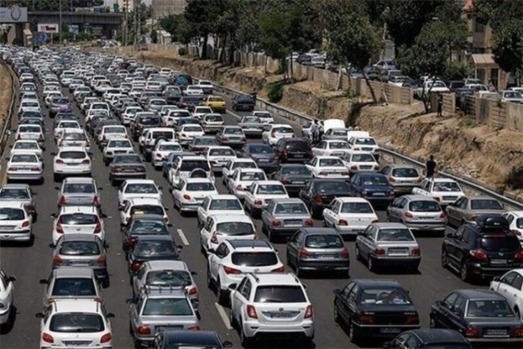 آخرین وضعیت جاده های کشور در ۲۳ آبان ۱۴۰۱/ ترافیک سنگین در آزادراه قزوین – کرج