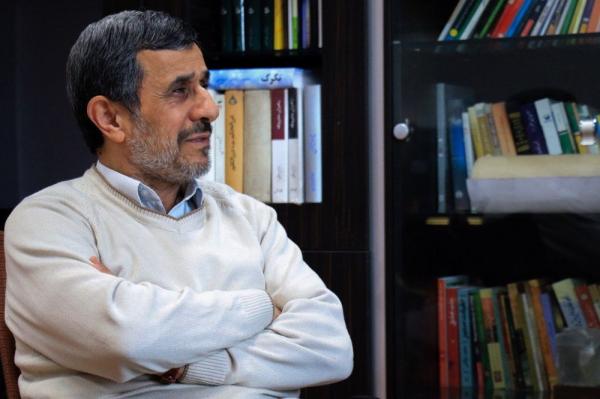 واکنش احمدی نژاد به یارانه‌ ۳۰۰ و ۴۰۰ هزار تومانی