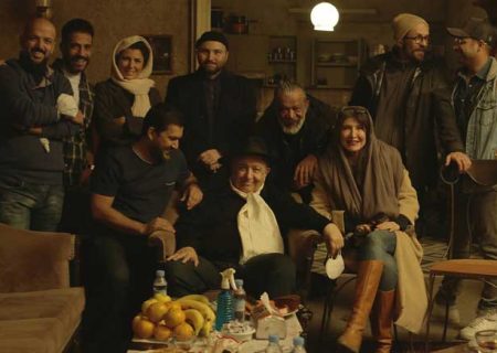 عکس یادگاری لیلا حاتمی و بهداد با بهمن فرمان‌آرا