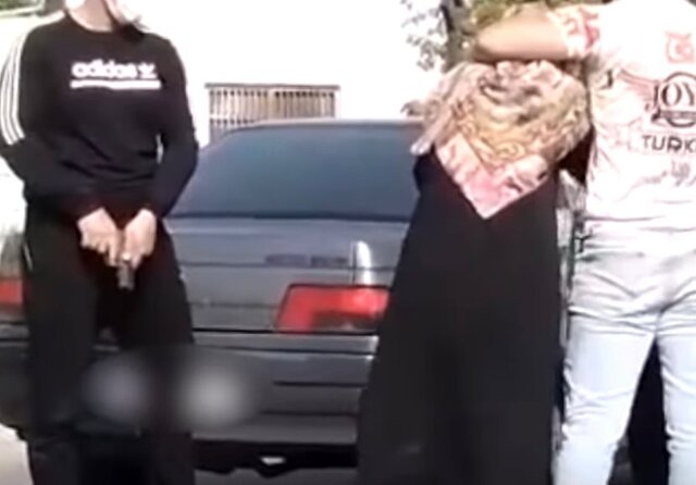 دستگیری زورگیران مسلح از یک زن در شهریار/فیلم