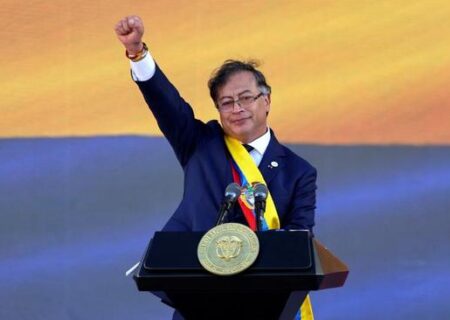 تحلیف نخستین رییس جمهوری چپگرای کلمبیا