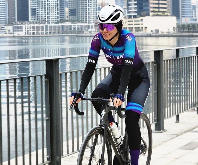 دوچرخه ۹۰۰ میلیونی امارات برای دختر رکابزن ایران