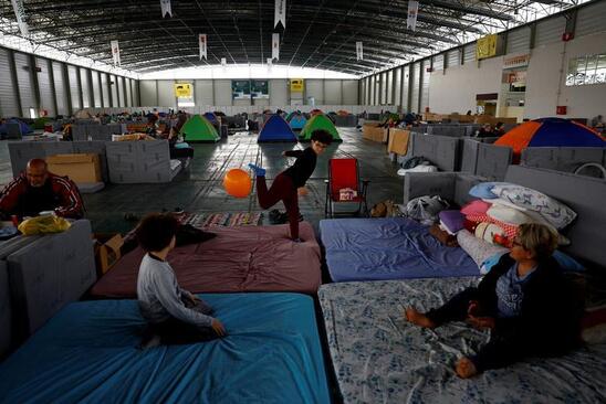 اردوگاه اسکان موقت زلزله زدگان در آدانای ترکیه