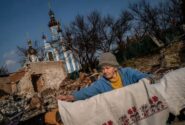 خانه ای ویران از جنگ در شرق اوکراین