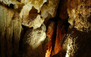 غار نوردی